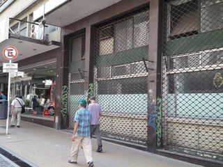 Foto 12 de Local Comercial Peru entre Venezuela y Av. Belgrano 3 plantas
