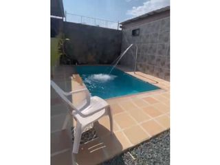 Foto 6 de Casa campestre con piscina en venta - Santa Elena El Cerrito Valle
