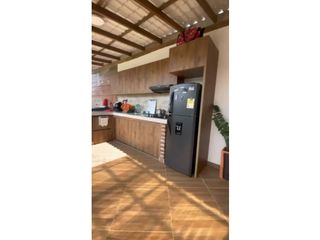 Foto 10 de Casa campestre con piscina en venta - Santa Elena El Cerrito Valle