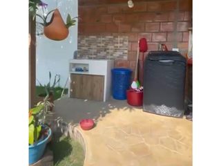 Foto 24 de Casa campestre con piscina en venta - Santa Elena El Cerrito Valle
