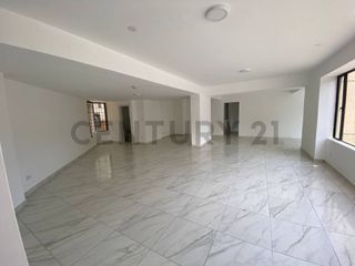 Foto 3 de En Renta Local Comercial de 235m2 duplex en Centro norte Carolina