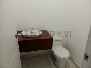 Foto 12 de En Renta Local Comercial de 235m2 duplex en Centro norte Carolina