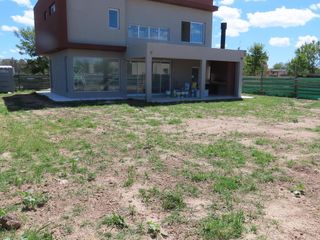 Foto 26 de Casa Venta Barrio Santa Isabel 2 - Ingeniero Maschwitz