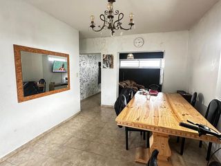 Foto 1 de Casa en venta - 2 Dormitorios 1 Baño - 300mts2 - La Plata