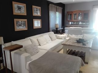 Foto 22 de Casa en Venta en Barrio San Manuel, Pilar GBA Norte - 12 ambientes