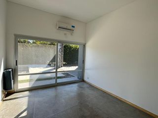 Foto 13 de Casa de 4 ambientes en venta en el Barrio San Matias