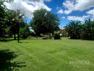 Foto 2 de Gran lote con casa quinta; facil acceso desde ruta 11