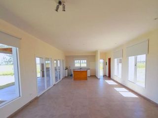 Foto 10 de Casa en venta - 2 Dormitorios 2 Baños - 7.500Mts2 - Lobos