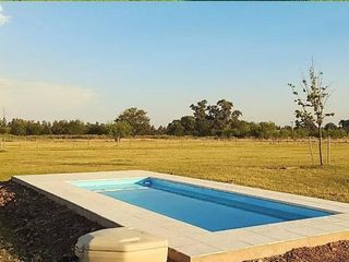 Foto 12 de Casa en venta - 2 Dormitorios 2 Baños - 7.500Mts2 - Lobos