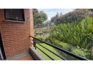 Foto 27 de Casa con jardines para venta en Lindaraja