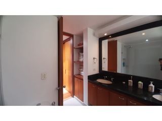 Foto 20 de Casa con jardines para venta en Lindaraja