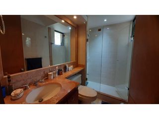 Foto 28 de Casa con jardines para venta en Lindaraja