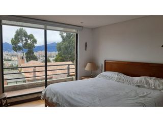 Foto 17 de Casa con jardines para venta en Lindaraja