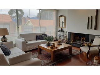 Foto 1 de Casa con jardines para venta en Lindaraja