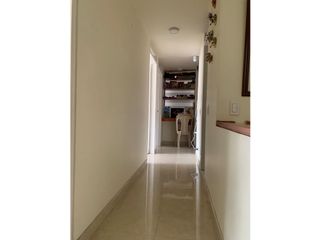 Foto 5 de Vendo Apartamento Duplex Niza 8