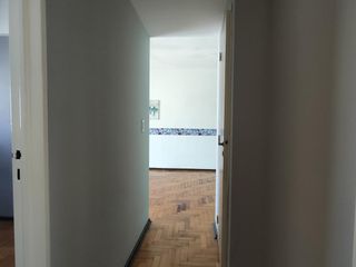 Foto 14 de Av. San Juan al 3300 Departamento en Boedo 4 ambientes CON COCHERA