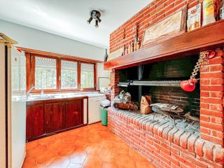 Foto 20 de Casa de 5 amb en excelente zona de Chauvín