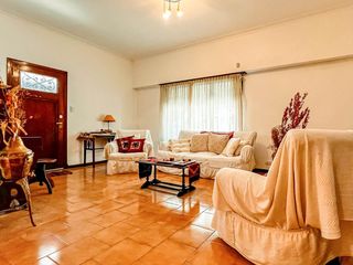 Foto 11 de Casa de 5 amb en excelente zona de Chauvín