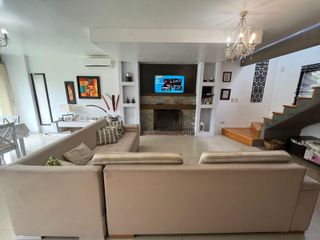 Foto 3 de Increible casa en alquiler temporario en Ayres de Campo B. Cerrado