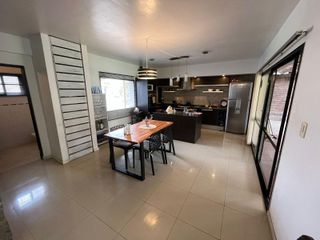 Foto 7 de Increible casa en alquiler temporario en Ayres de Campo B. Cerrado