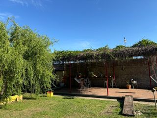 Foto 4 de Casa en venta con un terreno de 1732 m² Gualeguaychú
