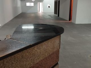 Foto 7 de Depósito en  Retiro