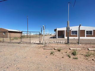 Foto 1 de AQUILER DE BASE EN PARQUE INDUSTRIAL AÑELO VACA MUERTA NEUQUÉN