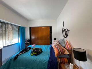Foto 13 de Dos departamentos, locales comerciales y cochera en Venta en Bernal