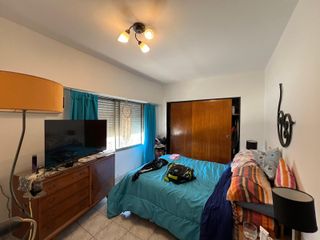Foto 12 de Dos departamentos, locales comerciales y cochera en Venta en Bernal