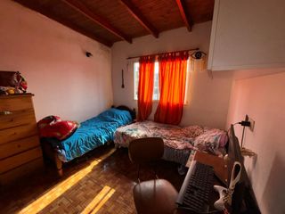 Foto 6 de Casa en venta - 4 Dormitorios 2 Baños - 688mts2 - La Plata