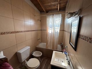 Foto 4 de Casa en venta - 4 Dormitorios 2 Baños - 688mts2 - La Plata