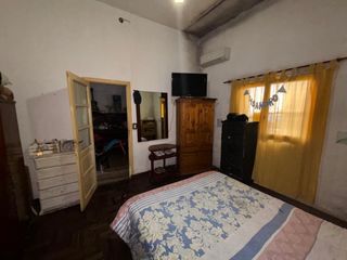 Foto 19 de Casa en venta - 4 Dormitorios 2 Baños - 688mts2 - La Plata