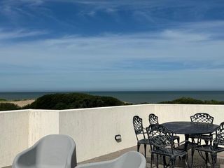 Foto 1 de Valeria del Mar departamento en venta frente al mar