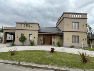 Foto 1 de Casa - Capital