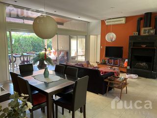 Foto 8 de VENTA | Luminosa CASA Racionalista | Barrio Priv La Arboleda, Ing. Maschwitz