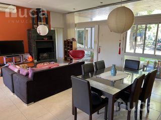 Foto 6 de VENTA | Luminosa CASA Racionalista | Barrio Priv La Arboleda, Ing. Maschwitz