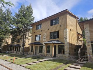Foto 13 de VENTA Departamento a estrenar, 85m2, cochera, parque privado UF 10 excelente calidad Villa La Angostura