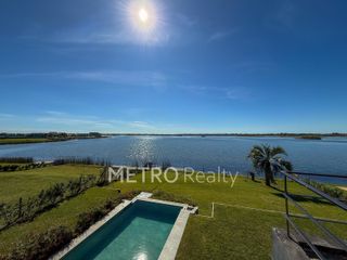 Foto 26 de Casa en venta al lago central con 5 habitaciones en Marinas, Puertos