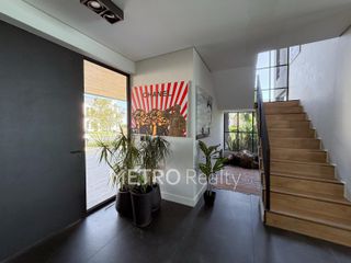 Foto 4 de Casa en venta al lago central con 5 habitaciones en Marinas, Puertos
