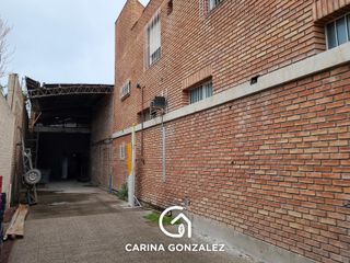 Foto 5 de Departamento y deposito en  Catriel 355