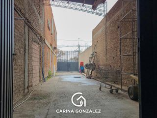 Foto 7 de Departamento y deposito en  Catriel 355