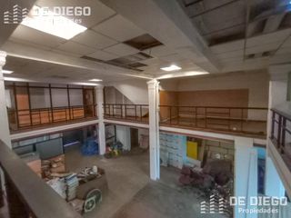 Foto 10 de Deposito de 877 M2 con atención al público y oficinas en Alquiler sin expensas, Monserrat