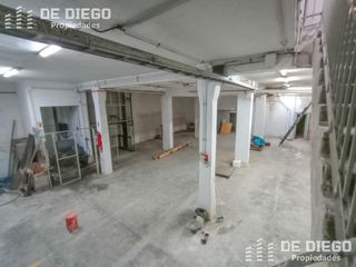 Foto 17 de Deposito de 877 M2 con atención al público y oficinas en Alquiler sin expensas, Monserrat
