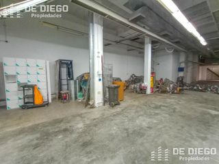 Foto 11 de Deposito de 877 M2 con atención al público y oficinas en Alquiler sin expensas, Monserrat