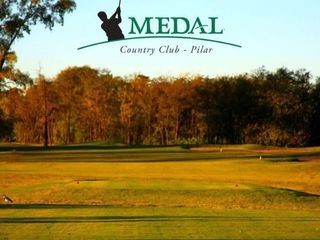 Foto 3 de Fabuloso lote al golf en venta en Medal Country Club, Pilar