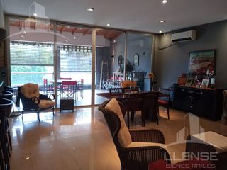 Foto 14 de Casa 7 ambientes con local comercial aprox 600m2 en 3 plantas en venta - Ezpeleta
