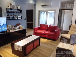 Foto 21 de Casa 7 ambientes con local comercial aprox 600m2 en 3 plantas en venta - Ezpeleta