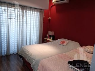 Foto 25 de Casa 7 ambientes con local comercial aprox 600m2 en 3 plantas en venta - Ezpeleta