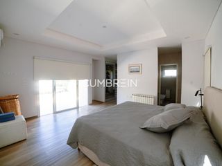 Foto 22 de Moderna casa en venta en La Campiña Barrio Privado