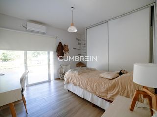 Foto 42 de Moderna casa en venta en La Campiña Barrio Privado